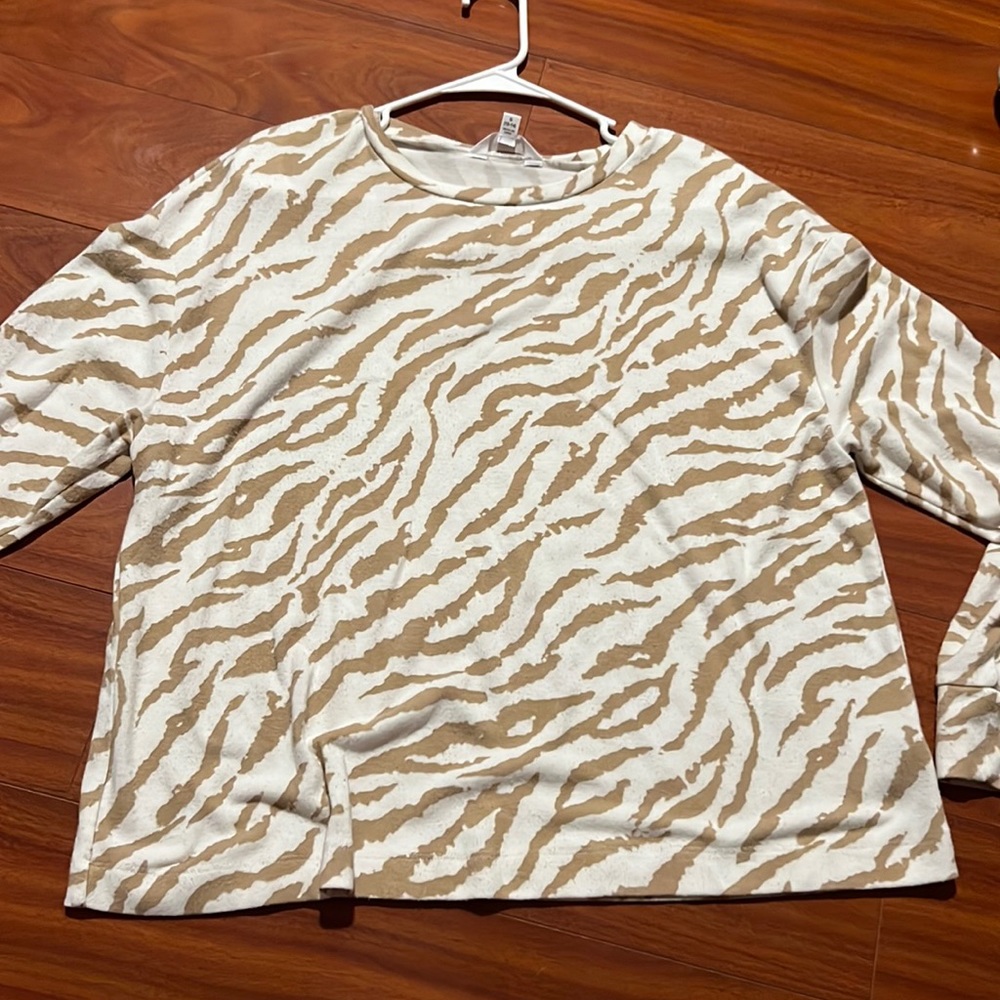 super cute long sleeve tshirt